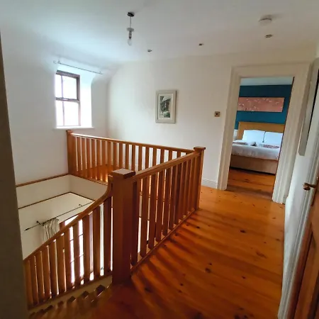 Clos Na Feirme Galway