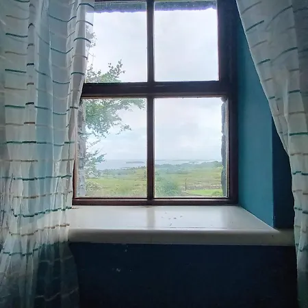 Clos Na Feirme * Galway