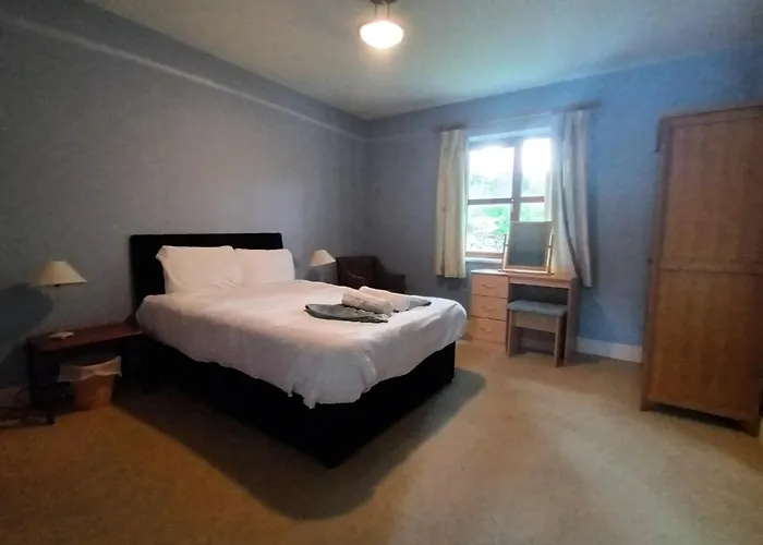 Clos Na Feirme Galway