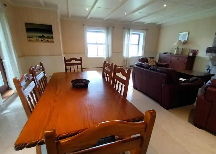 Clos Na Feirme * Galway